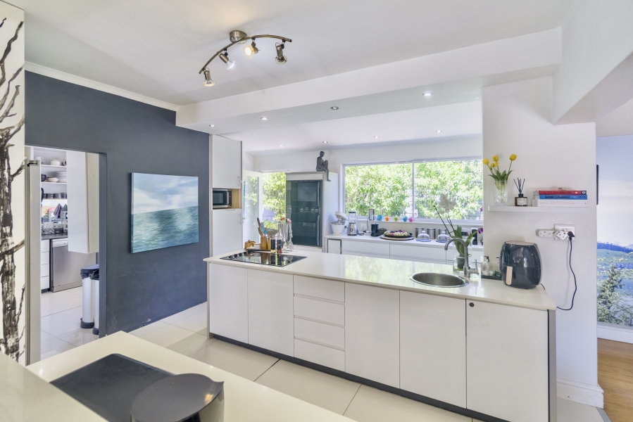 5 Bedroom Property for Sale in Melkbosstrand Central Western Cape